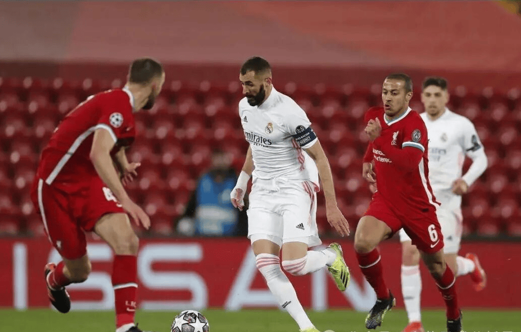 赛前德甲焦点战，利物浦止住颓势，信心回归，轮换策略成焦点的简单介绍